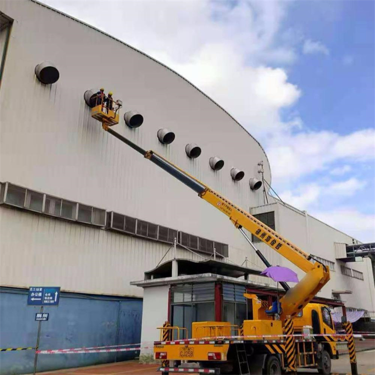 仁怀高空作业车出租服务：专业广告牌安装解决方案