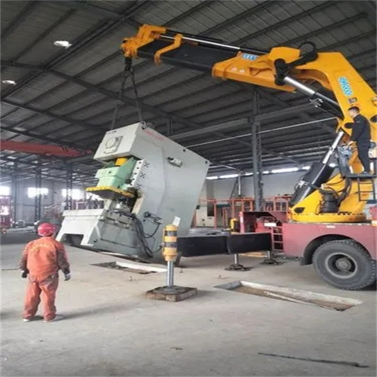 仁怀80吨折臂吊车出租附近电话