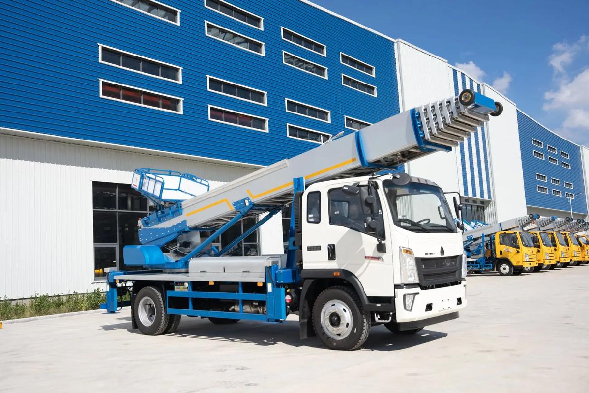 仁怀出租云梯车高空作业车 建筑垃圾搬运