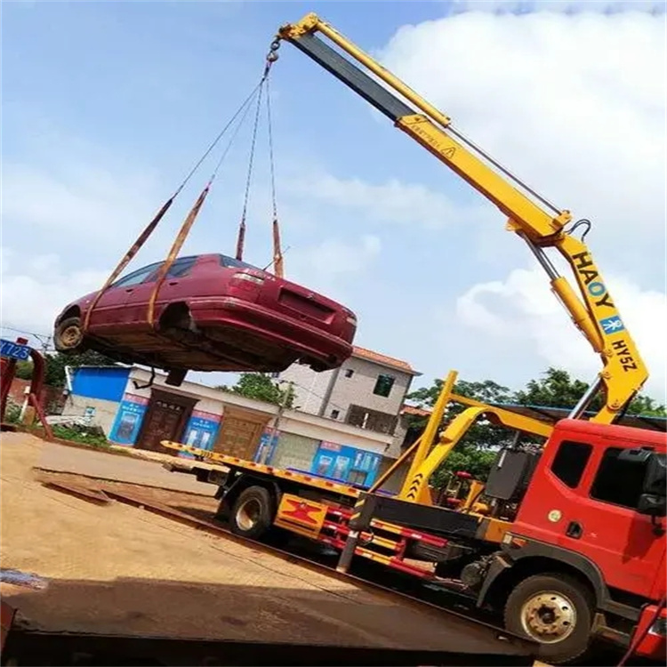 仁怀吊车吊汽车的正确方法